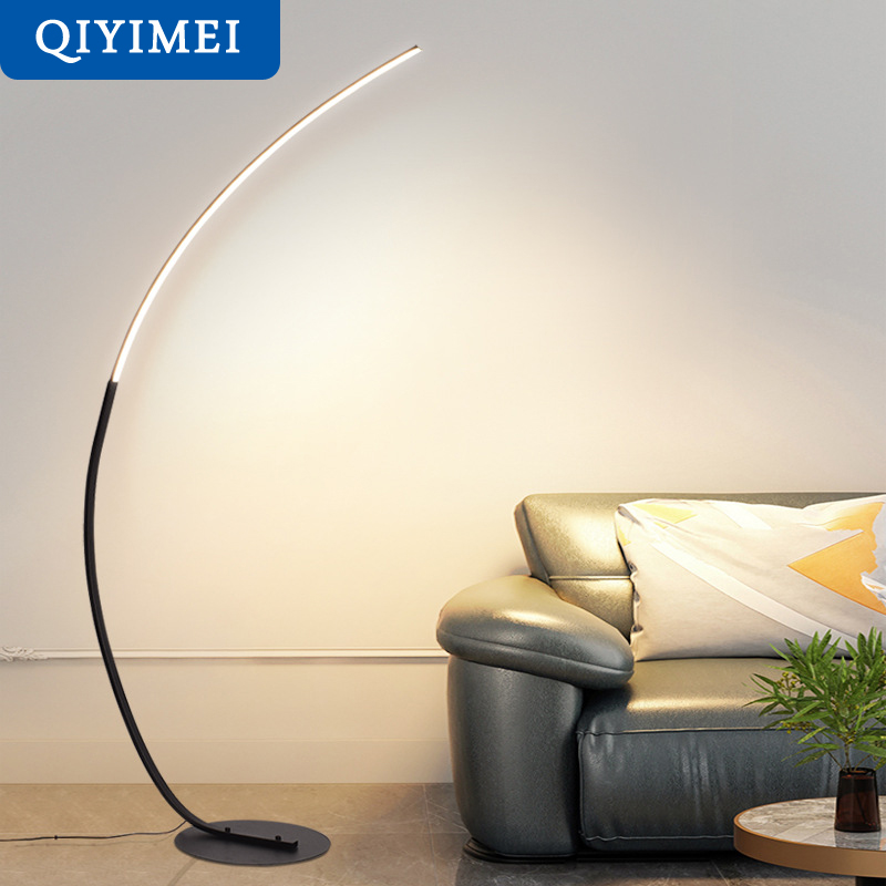 Floor Lamp Arched - Lampade da terra a LED nordiche