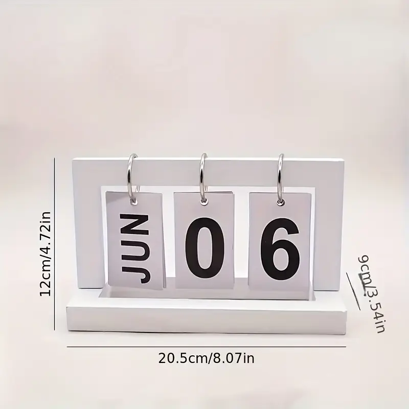 Calendario in Plastica Stile M - Office Furniture For Sale recensione e prezzo