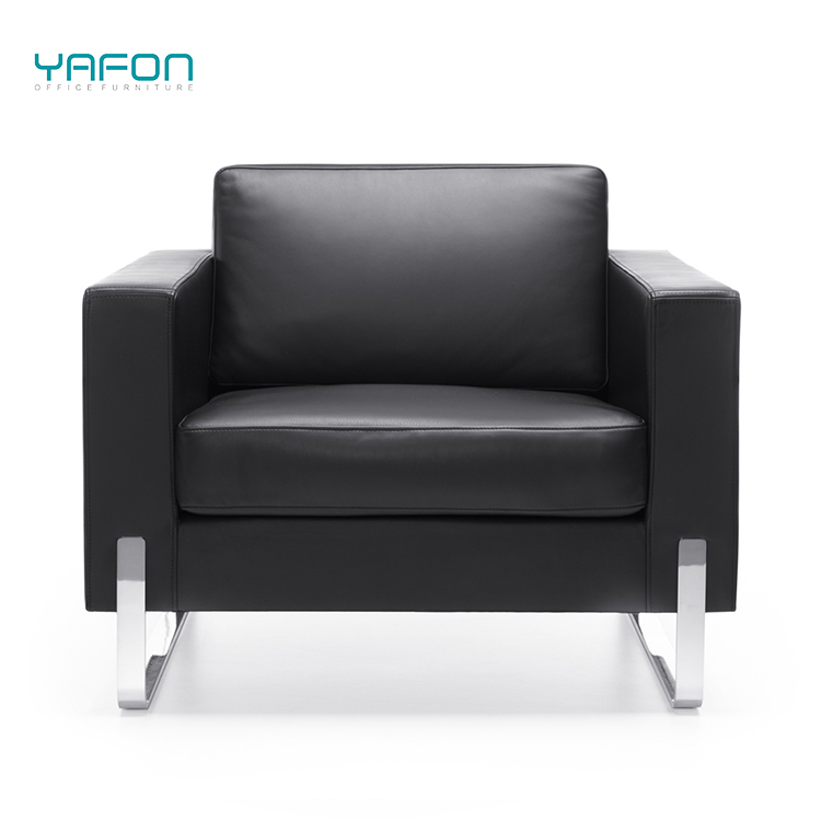 Set di Divani in Pelle Nera Mo - Office Furniture For Sale recensione e prezzo